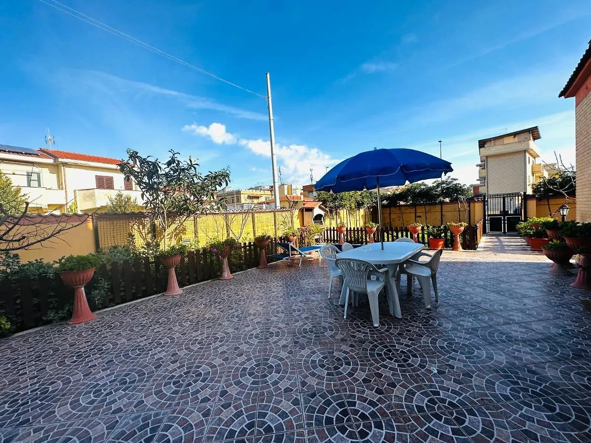Romano House Fiumicino