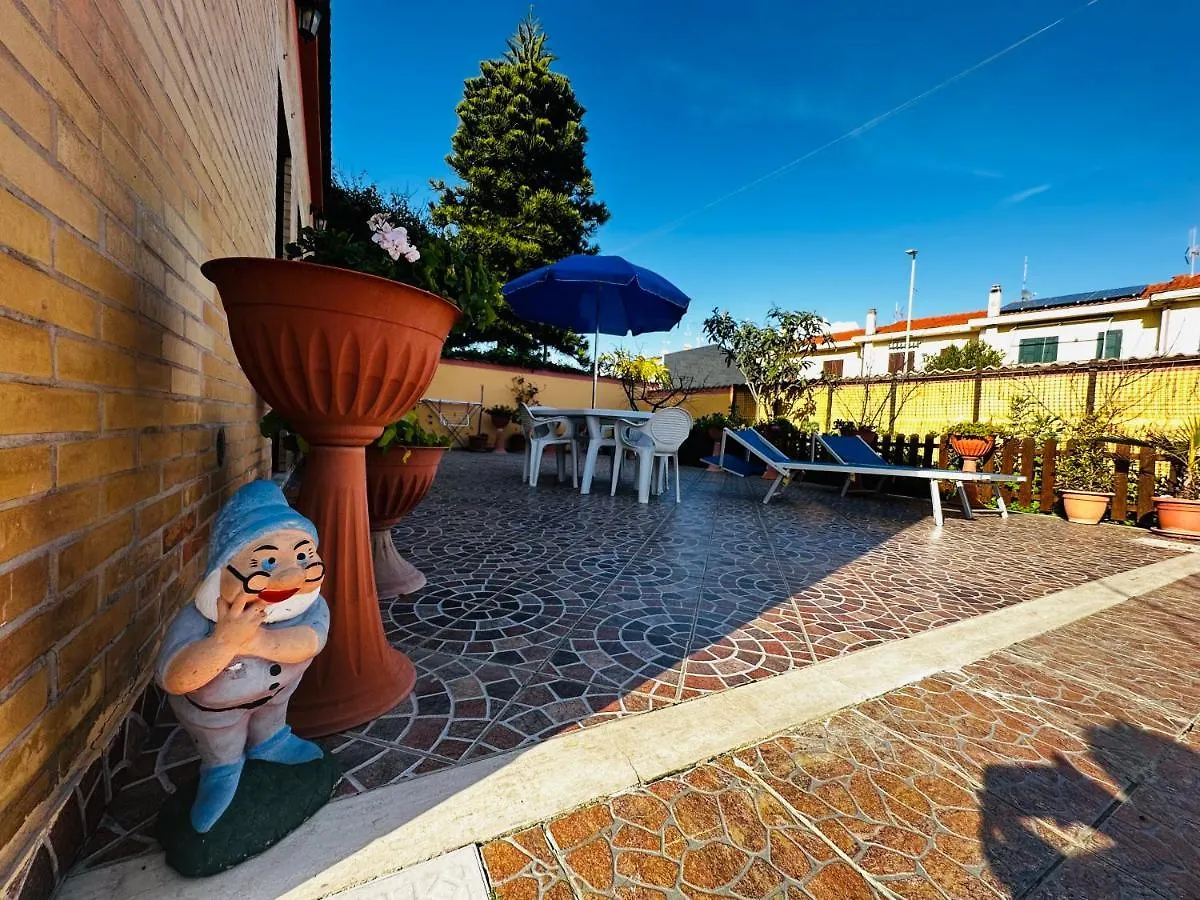 Apartment Romano House Fiumicino