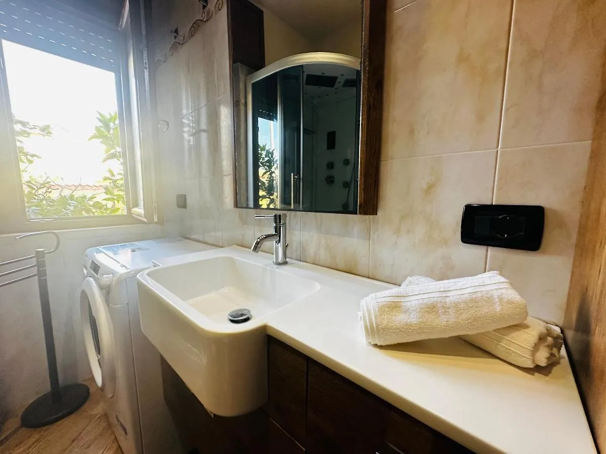 Apartment Romano House Fiumicino
