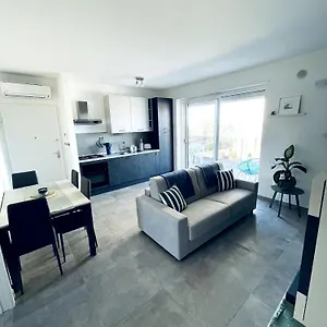 Marina House Rome Airport - Sea View Fiumicino